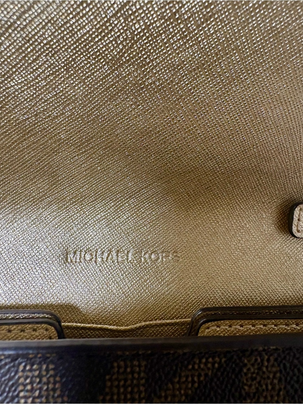 Michael Kors Jet Set Item Large Phone Crossbody Wallet Clutch Gold Brown MK Logo - Picture 12 of 15